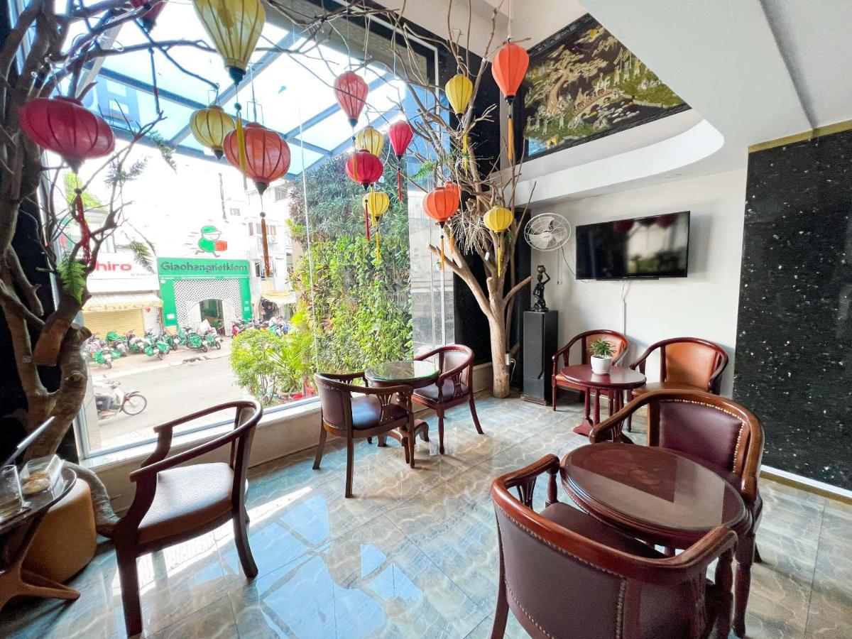Hotel Huong Mai Ga Sai Gon Ho Či Minovo Město Exteriér fotografie